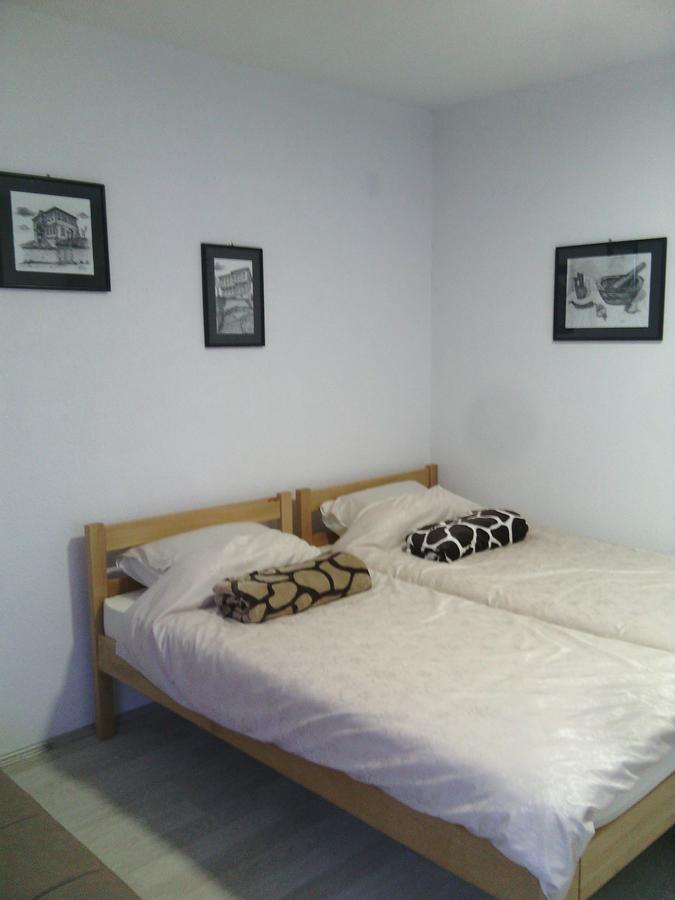 Nuli Apartments Kruševo Esterno foto